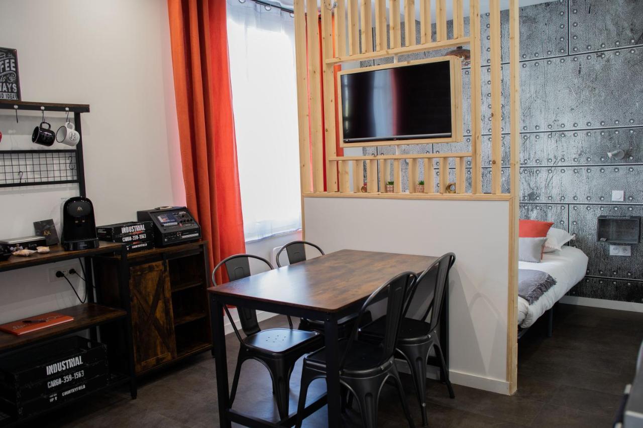 * Les Suites aux Étoiles * Clermont-Ferrand Exterior foto